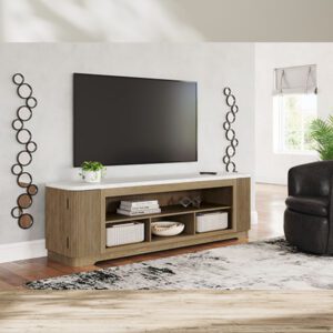 ASHLEY Camdill XL TV Stand